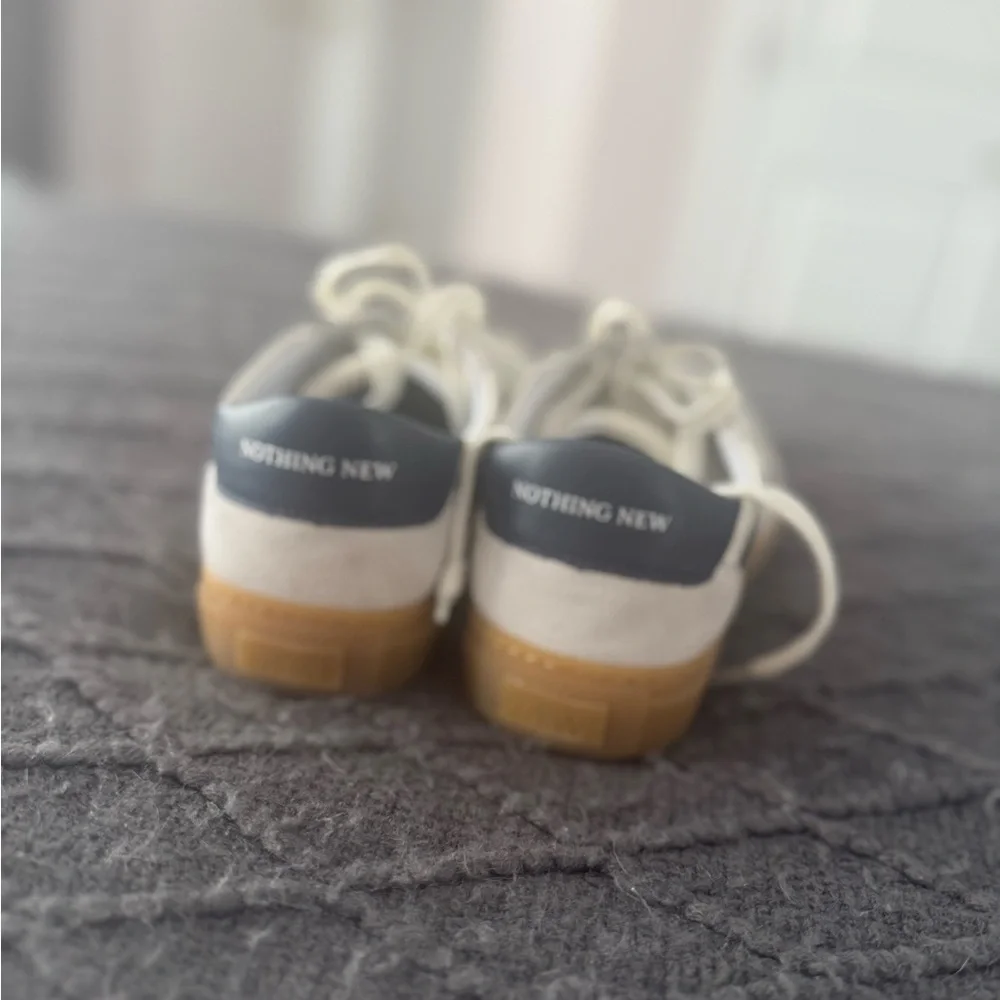 Women's White Sneakers - Picture 3 of 8